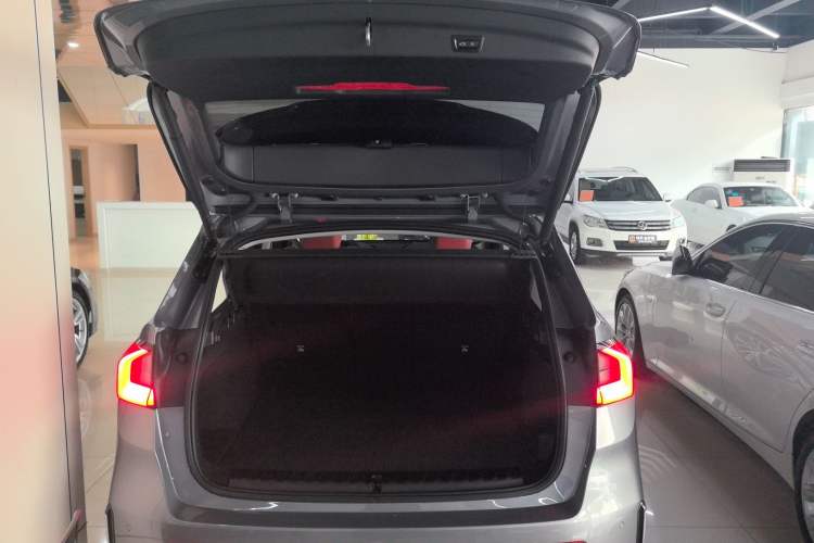 Used BMW X1 2023 xDrive25Li X Design Package Trunk