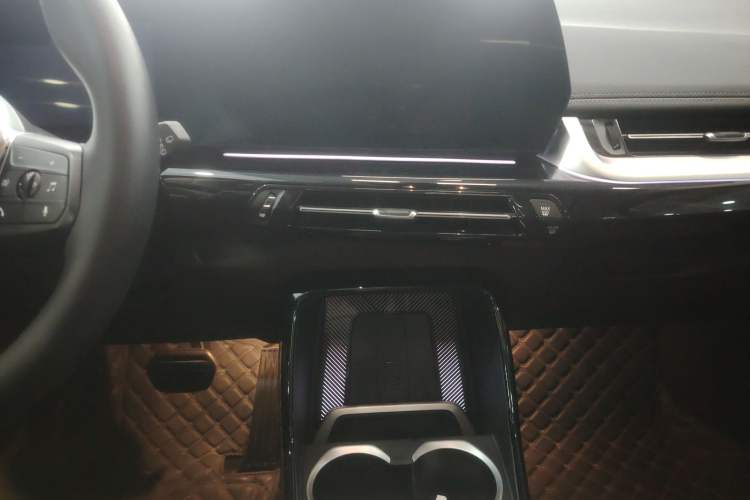 Used BMW X1 2023 sDrive25Li X Design Package Audio And AC Panel