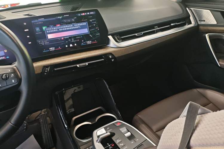 Used BMW X1 2023 xDrive25Li X Design Package Audio And AC Panel