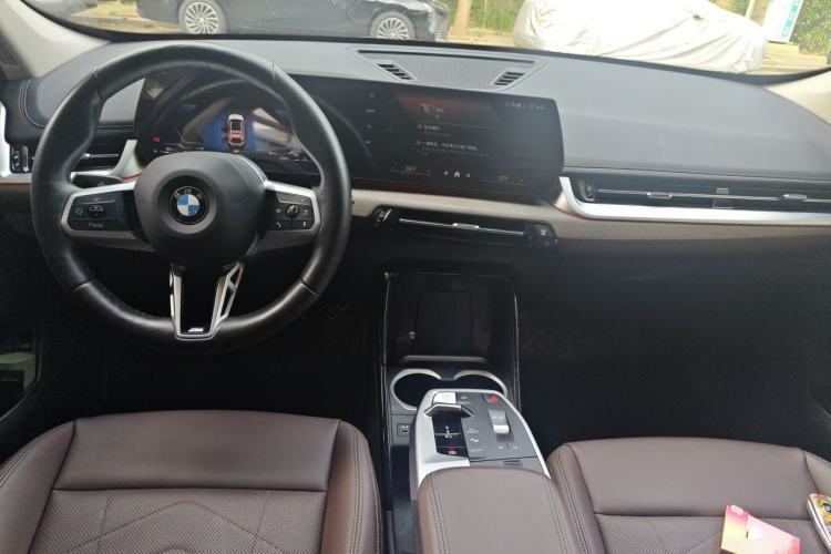 Used BMW X1 2023 sDrive25Li M Sport Package Center Console