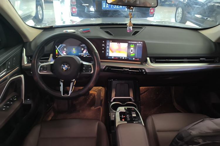 Used BMW X1 2023 sDrive25Li M Sport Package Center Console