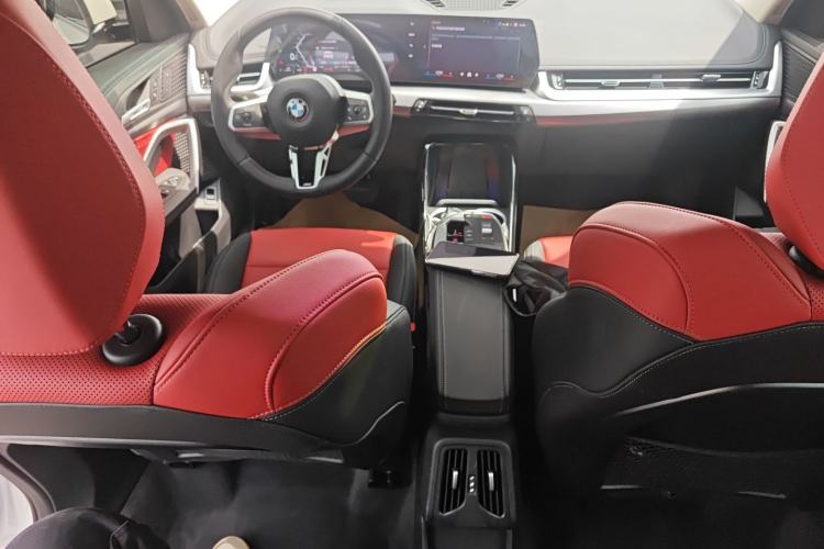 Used BMW X1 2023 sDrive25Li M Sport Package Center Console