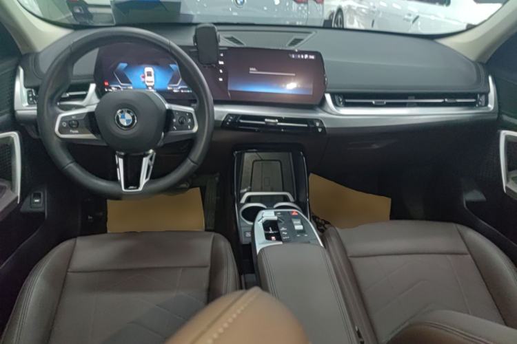 Used BMW X1 2023 sDrive25Li M Sport Package Center Console