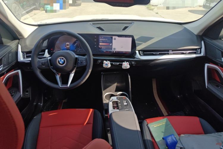 Used BMW X1 2023 sDrive20Li X Design Package Center Console