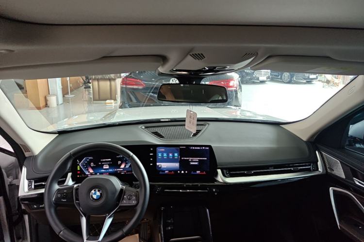 Used BMW X1 2023 sDrive25Li X Design Package Center Console