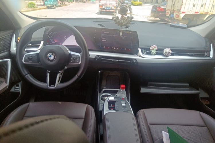 Used BMW X1 2023 sDrive25Li M Sport Package Center Console