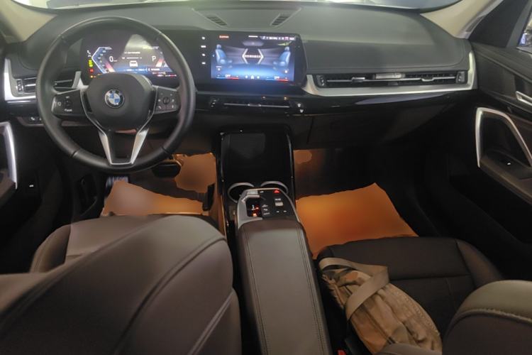 Used BMW X1 2023 sDrive20Li X Design Package Center Console