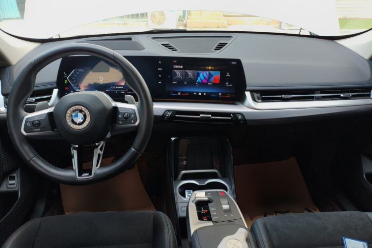 Used BMW X1 2023 xDrive25Li M Sport Package Center Console