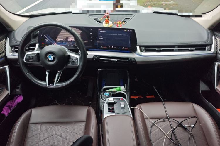 Used BMW X1 2023 sDrive25Li M Sport Package Center Console