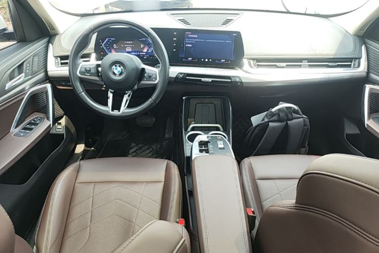 Used BMW X1 2023 sDrive25Li M Sport Package Center Console