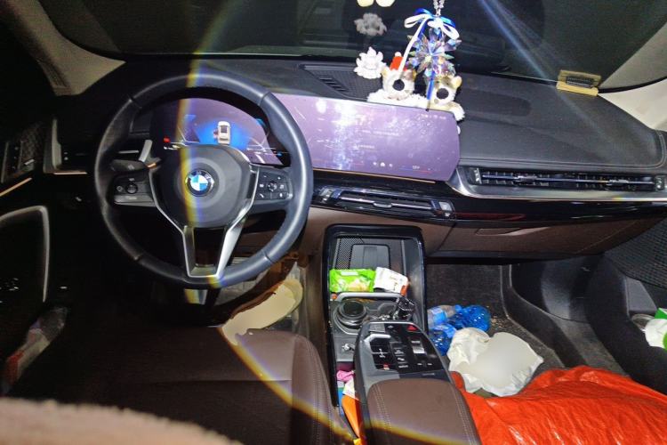 Used BMW X1 2023 sDrive25Li X Design Package Center Console