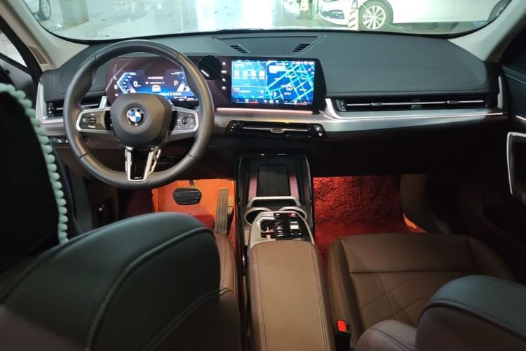 Used BMW X1 2023 sDrive25Li M Sport Package Center Console