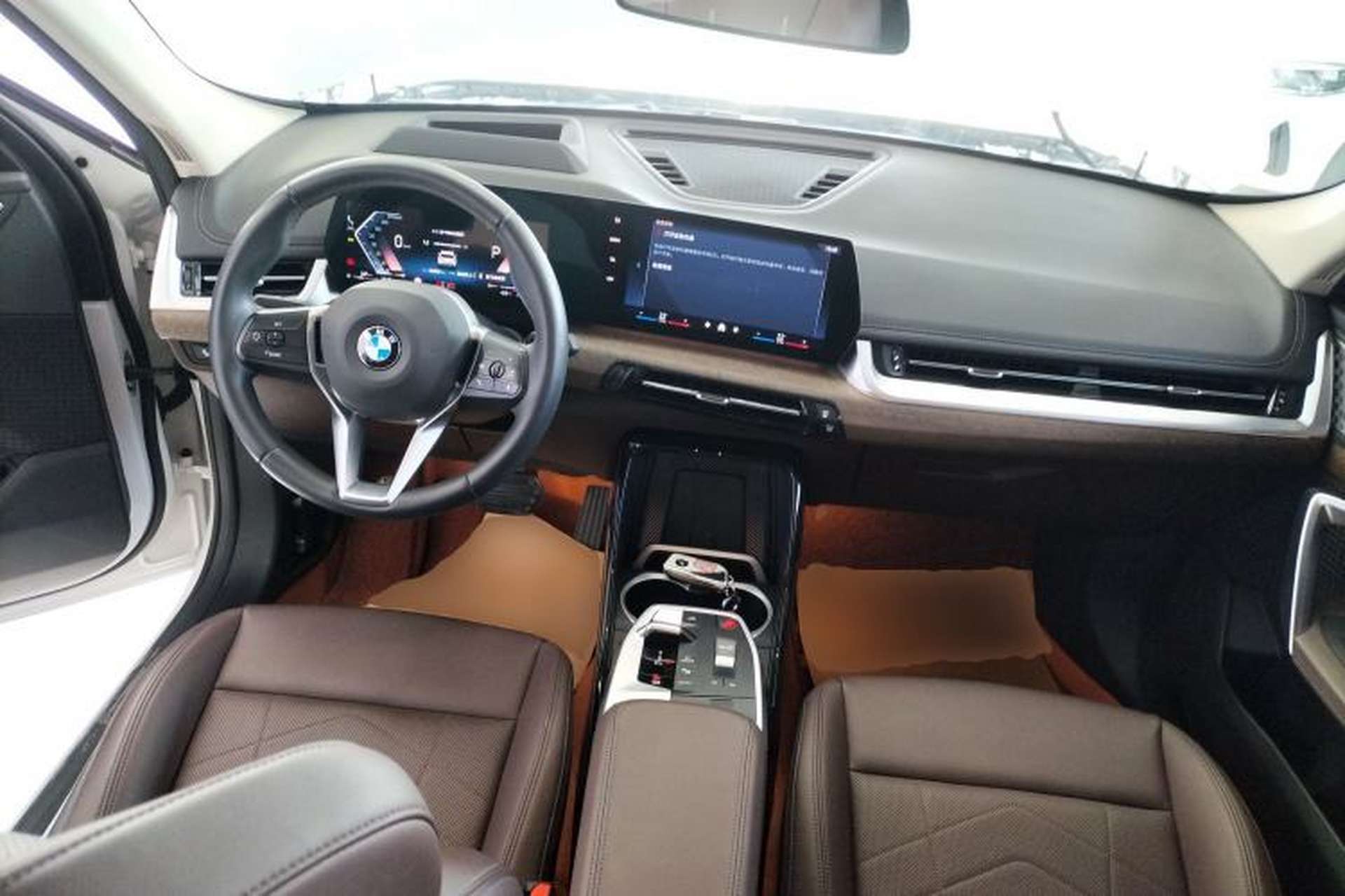 Used BMW X1 2023 xDrive25Li X Design Package Center Console