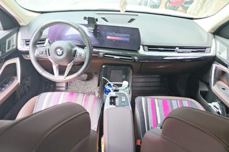 Used BMW X1 2023 sDrive25Li X Design Package Center Console