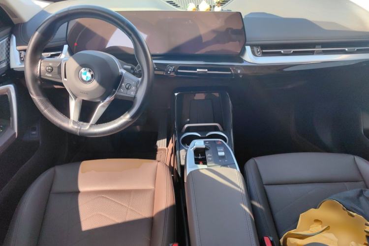 Used BMW X1 2023 sDrive25Li X Design Package Center Console