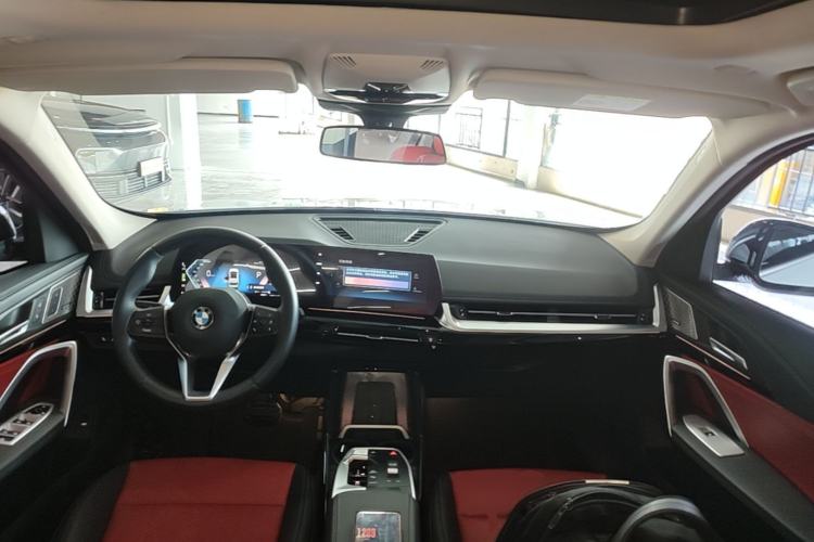 Used BMW X1 2023 sDrive25Li X Design Package Center Console