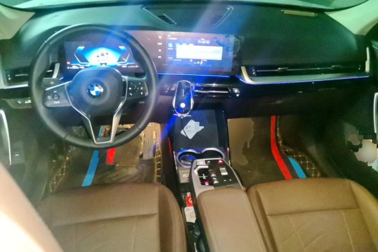 Used BMW X1 2023 sDrive20Li X Design Package Center Console