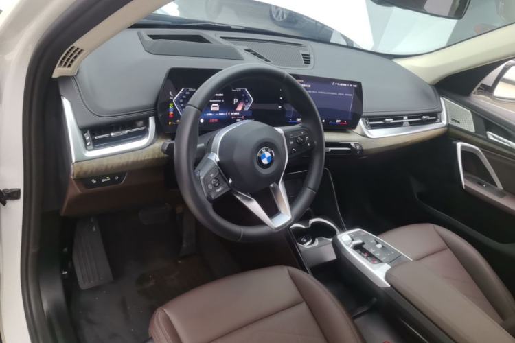 Used BMW X1 2023 xDrive25Li X Design Package Center Console