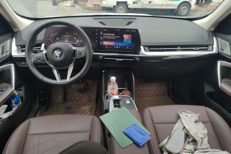 Used BMW X1 2023 sDrive25Li X Design Package Center Console