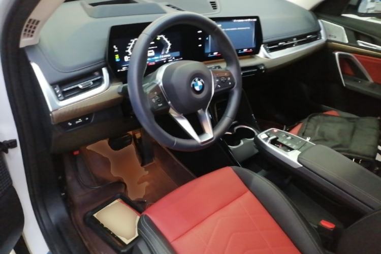 Used BMW X1 2023 xDrive25Li X Design Package Center Console
