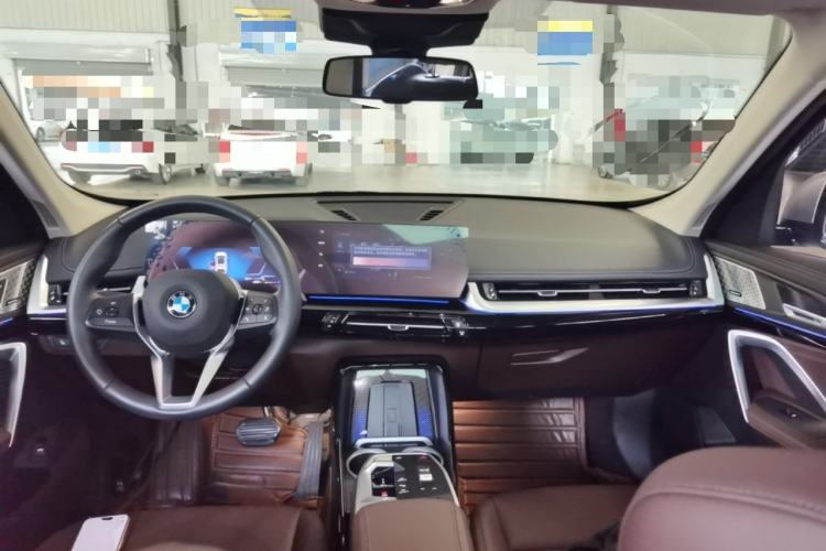 Used BMW X1 2023 sDrive25Li X Design Package Center Console