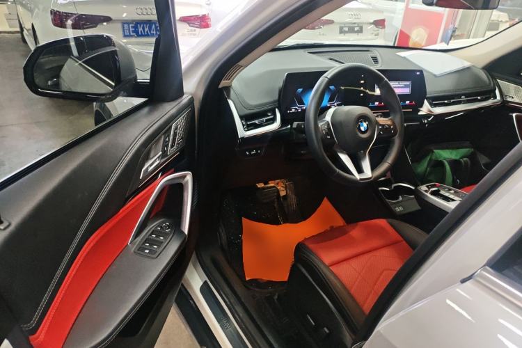 Used BMW X1 2023 sDrive25Li X Design Package Driver Seat