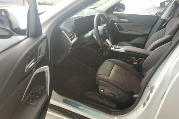 Used BMW X1 2023 sDrive25Li M Sport Package Driver Seat