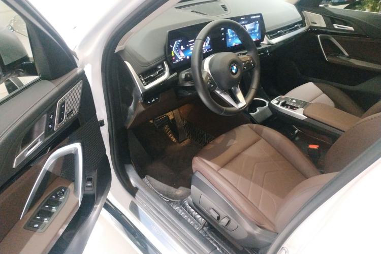 Used BMW X1 2023 sDrive25Li X Design Package Driver Seat
