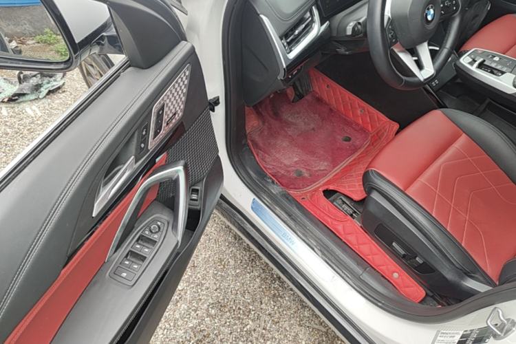 Used BMW X1 2023 sDrive25Li X Design Package Driver Seat