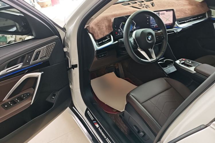 Used BMW X1 2023 sDrive25Li X Design Package Driver Seat