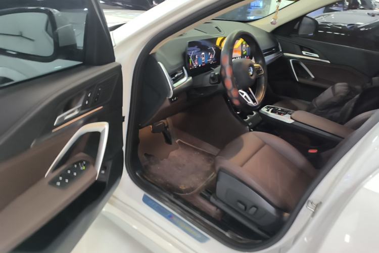 Used BMW X1 2023 sDrive25Li M Sport Package Driver Seat