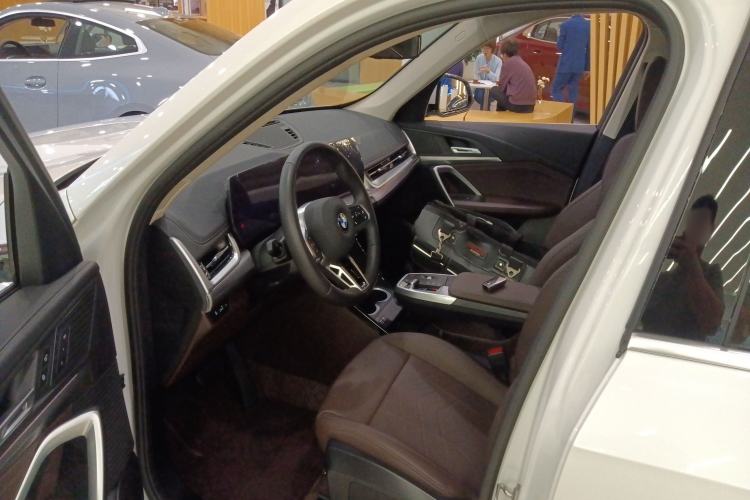 Used BMW X1 2023 sDrive25Li M Sport Package Driver Seat