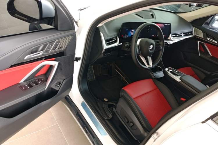 Used BMW X1 2023 sDrive25Li X Design Package Driver Seat