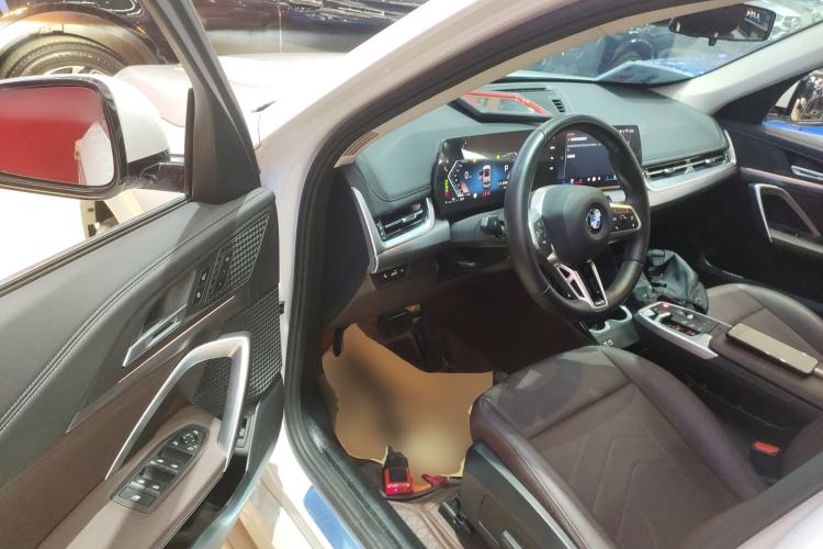 Used BMW X1 2023 sDrive25Li M Sport Package Driver Seat