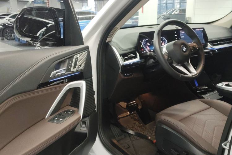 Used BMW X1 2023 sDrive25Li X Design Package Driver Seat