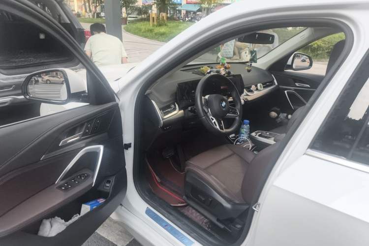 Used BMW X1 2023 sDrive25Li M Sport Package Driver Seat