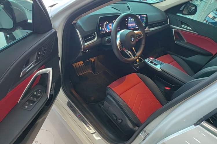 Used BMW X1 2023 sDrive25Li M Sport Package Driver Seat