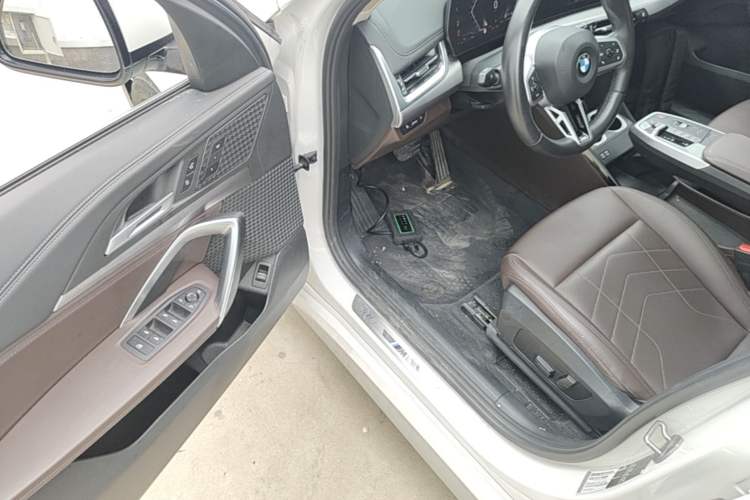 Used BMW X1 2023 sDrive25Li M Sport Package Driver Seat