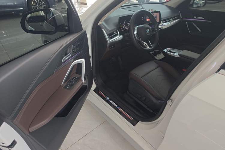Used BMW X1 2023 sDrive25Li M Sport Package Driver Seat