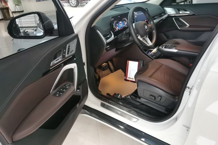Used BMW X1 2023 sDrive25Li X Design Package Driver Seat