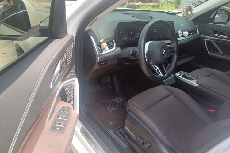 Used BMW X1 2023 sDrive25Li M Sport Package Driver Seat