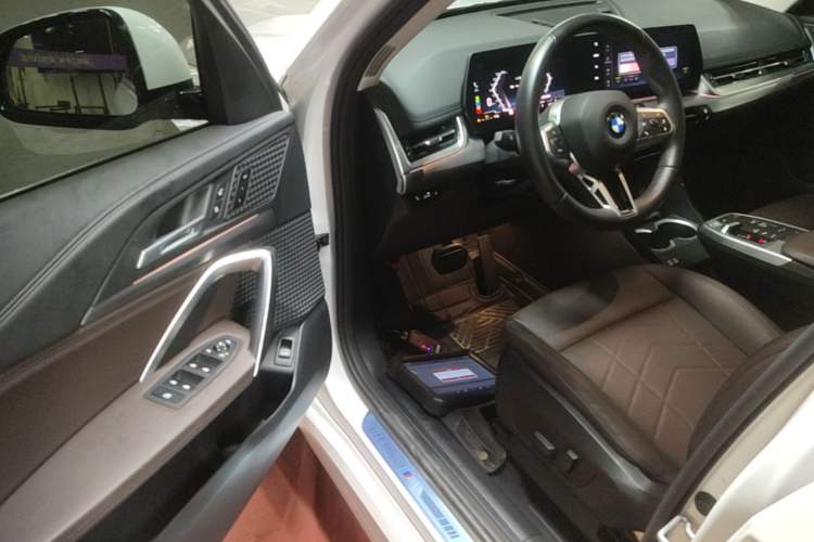 Used BMW X1 2023 sDrive25Li M Sport Package Driver Seat