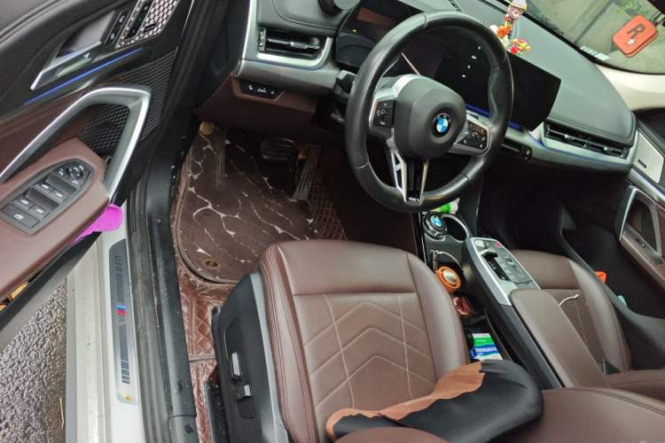Used BMW X1 2023 sDrive25Li M Sport Package Driver Seat