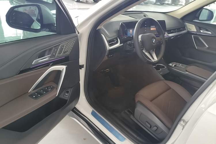 Used BMW X1 2023 sDrive25Li X Design Package Driver Seat