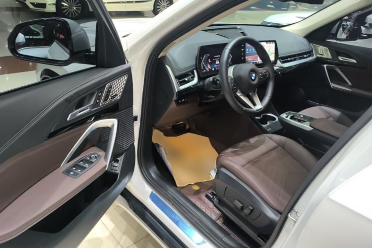 Used BMW X1 2023 sDrive25Li X Design Package Driver Seat