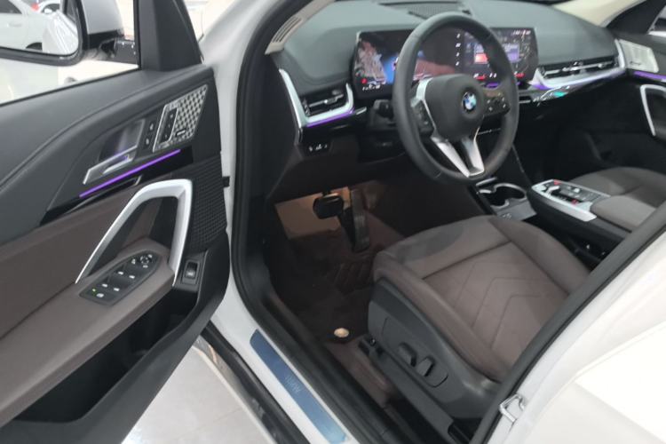 Used BMW X1 2023 sDrive25Li X Design Package Driver Seat