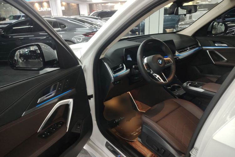 Used BMW X1 2023 sDrive25Li M Sport Package Driver Seat