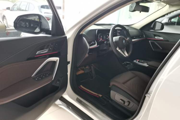 Used BMW X1 2023 sDrive20Li X Design Package Driver Seat