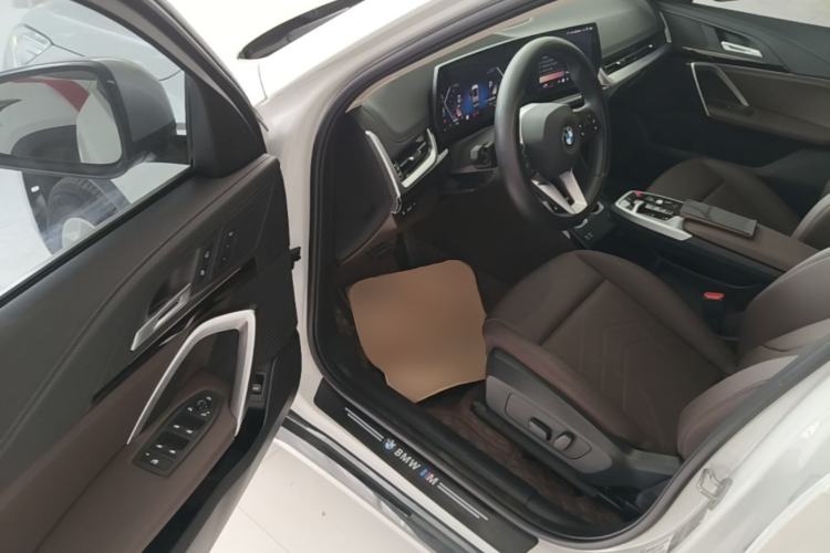 Used BMW X1 2023 sDrive20Li X Design Package Driver Seat