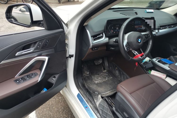 Used BMW X1 2023 sDrive25Li M Sport Package Driver Seat